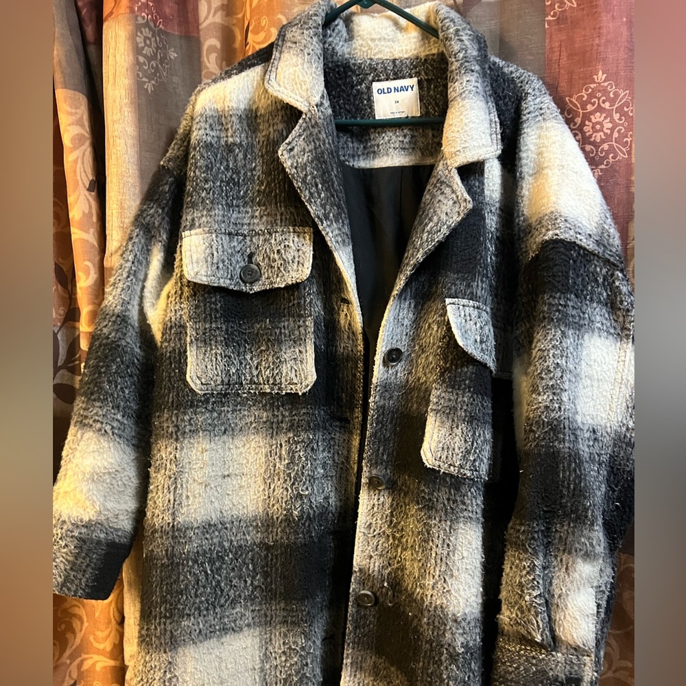 Wonen’s Old Navy lined shacket